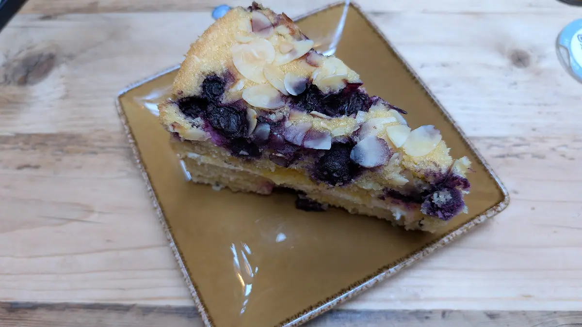 Cake Box Cricklewood – eggless cake shop in Cricklewood, London